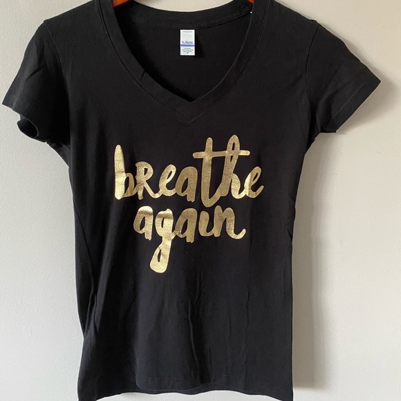 BREATHE AGAIN tee - Picture 3 of 5